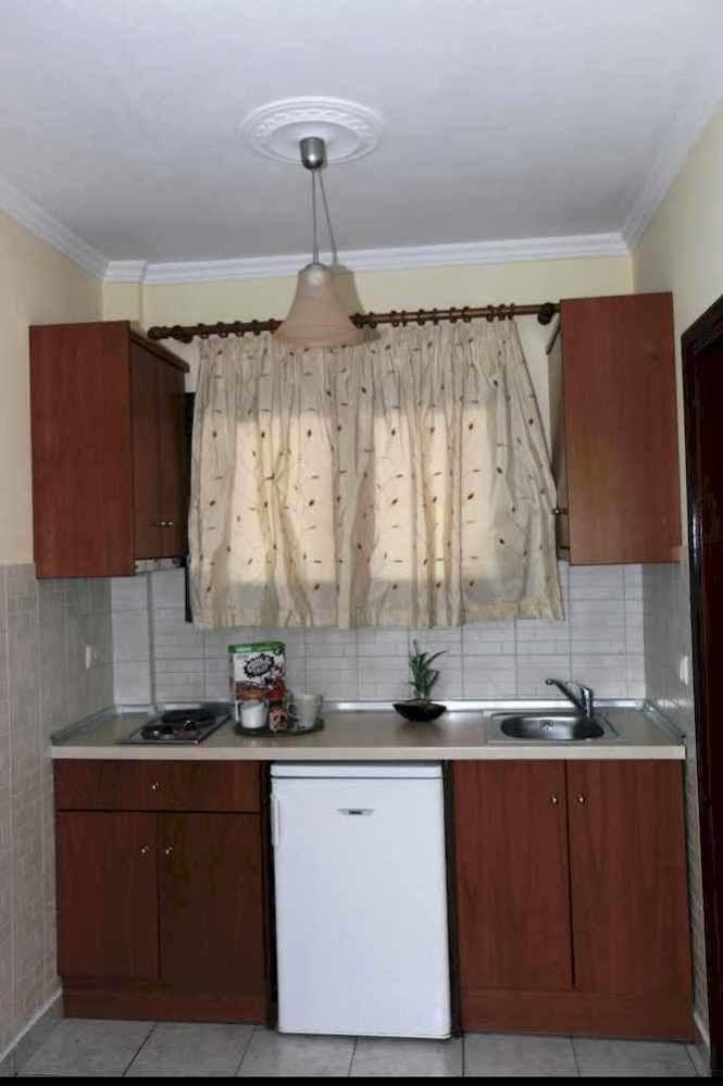 Almini Apartments Plataria Bagian luar foto